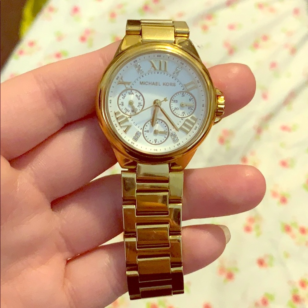 Michal Kors woman’s authentic watch